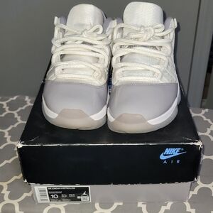 Air Jordan 11 Retro Low